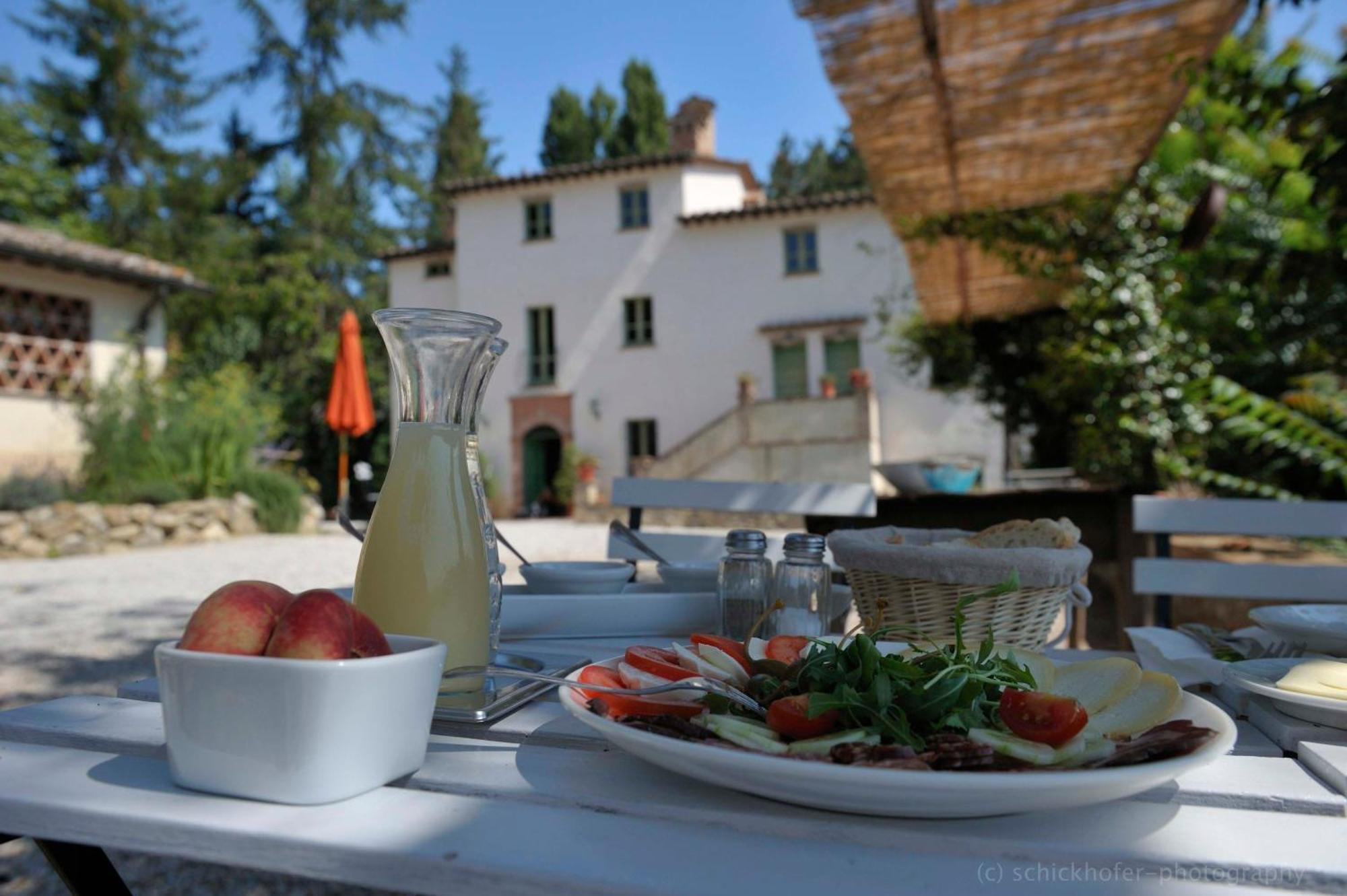 L'Ariete Guest House Montone  Exterior photo