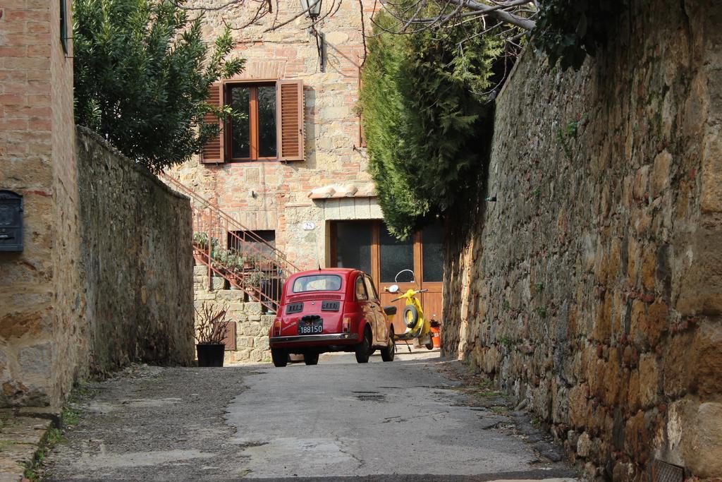 L'Ariete Guest House Montone  Exterior photo